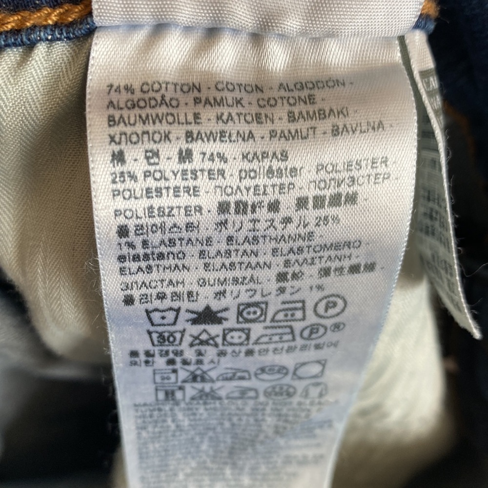 Levi’s Boyfriend Jeans - Picture 8 of 8